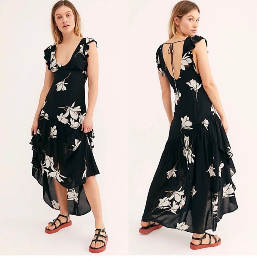 NWOT Free People She’s A Waterfall Floral Printed Maxi Dress